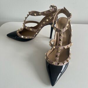 Valentino Garavani Rockstud heels